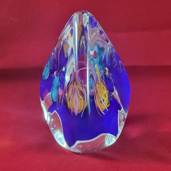 GORGEOUS LARGE STUDIO ART ,HAND BLOWN GLASS. - Picture 3 of 7